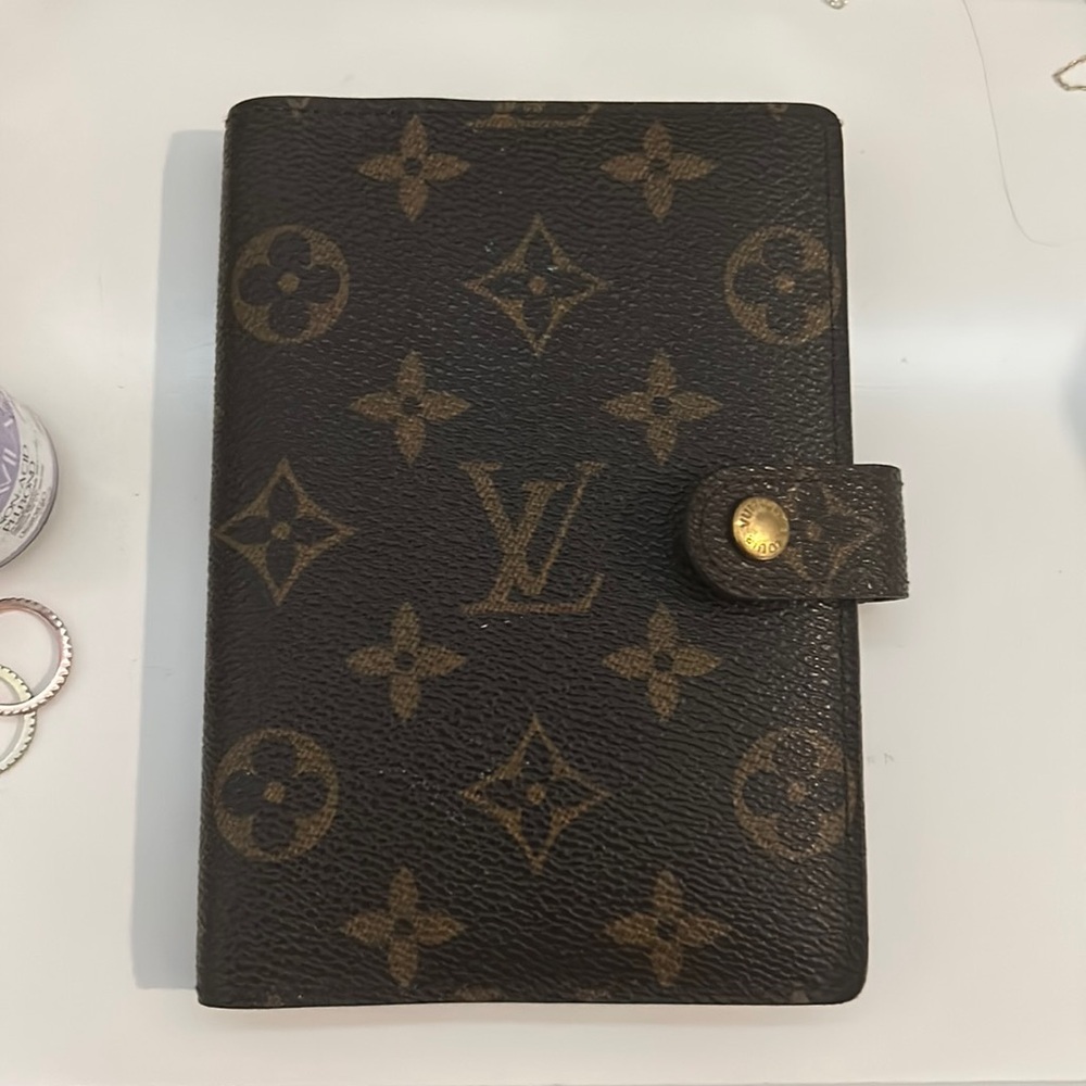 LOUIS VUITTON  Monogram Agenda PM 6 Ring Organizer passport cover Wallet